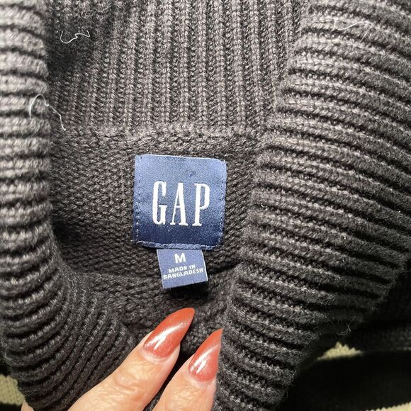 Gap black and white striped turtleneck sweater - Picture 5 of 6